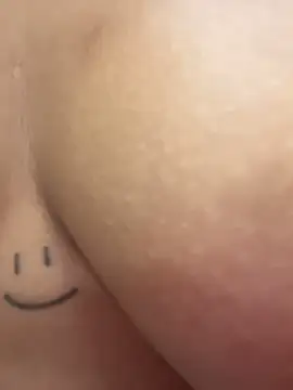 HoneyBunXXX live cam on StripChat