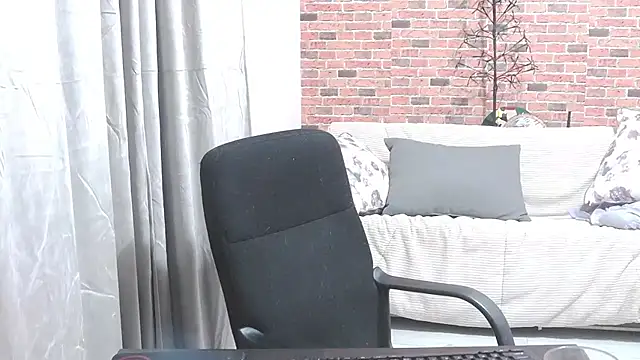 ElisaMILF webcam