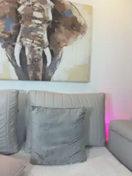 ParisRoux live webcam show