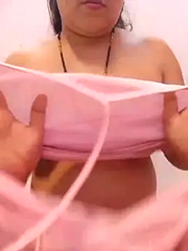 nikkyguddi live webcam show