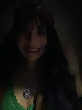 Sasha-firee live webcam show