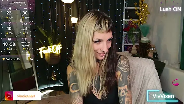 VivVixen live webcam show