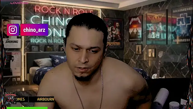 chino_roz live cam on StripChat