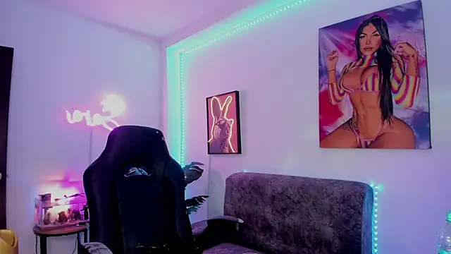 xLatinahotx webcam