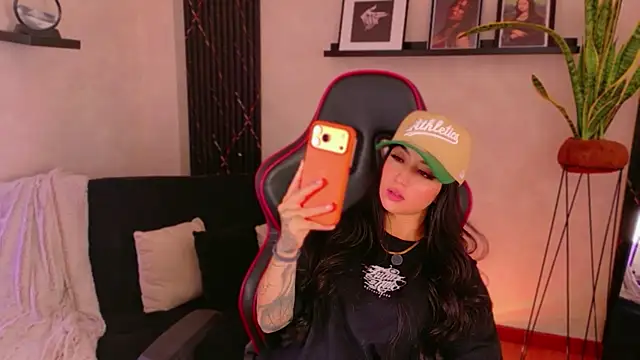EmmyEvans1 webcam