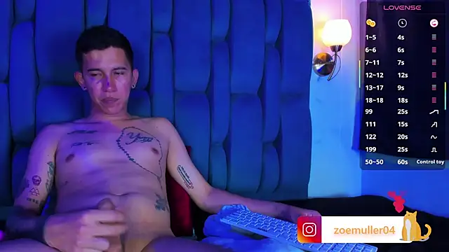 Zoe_Axel1 live webcam show