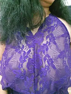 Jassi_Does webcam