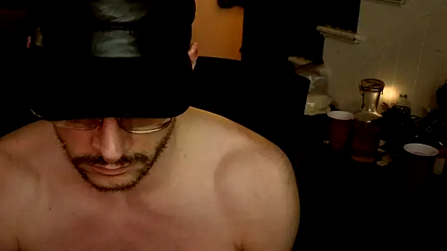 Masterdaddycool's cam show statistics and live stream