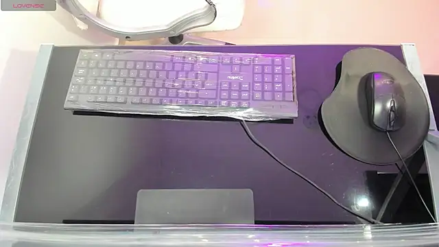 kiara_wren webcam