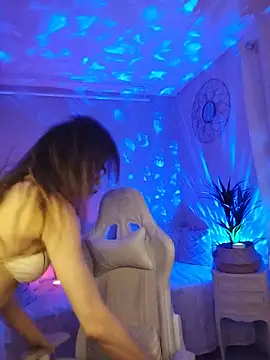 Modèle: Luna_Kitanna
