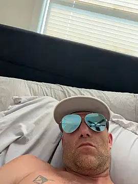 chrislauryn69420 webcam