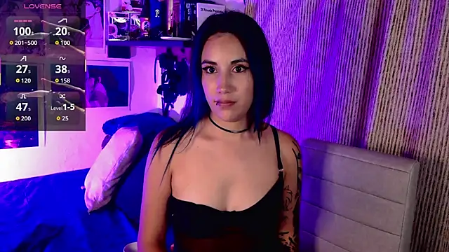 BLACKTSUKI7_ webcam