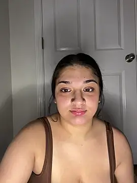treasurebabii webcam