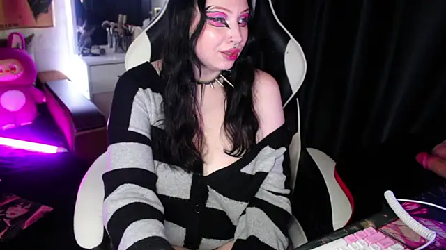 Kitty_goth webcam