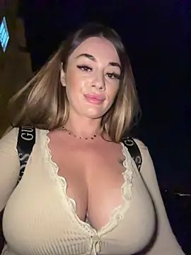 IsabellaEtthan live cam