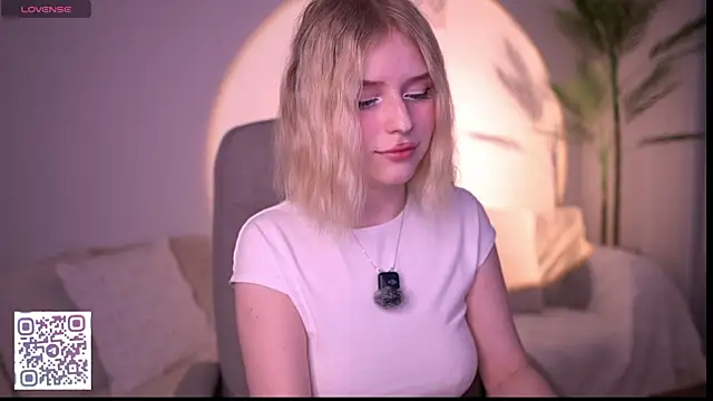 Dragonwind live webcam show