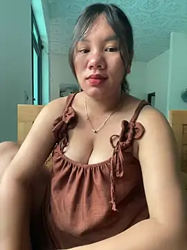 Suki-love live webcam show
