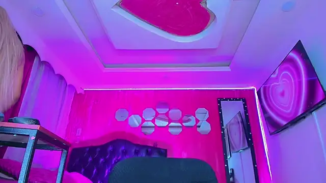 TiffanyMackensyy webcam