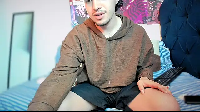 ZOREN33 webcam