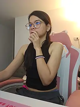 azumiichan live cam on StripChat