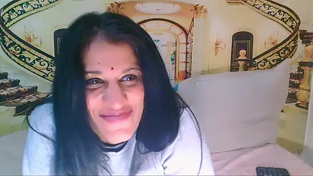 IndianSexcSmyle webcam