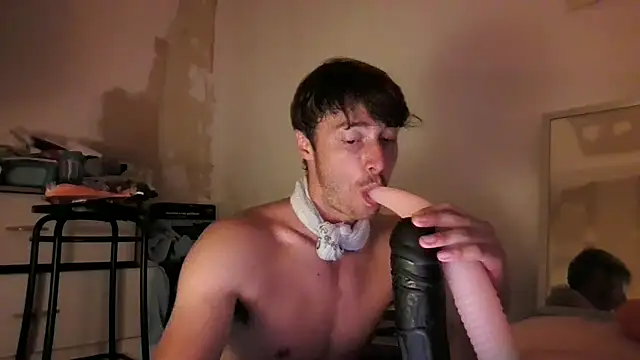 nathan38100 live cam on StripChat