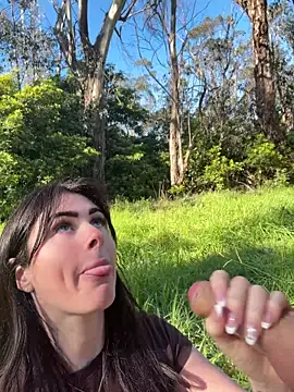 aus_queen live cam