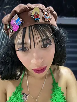 Sasha-firee live webcam show