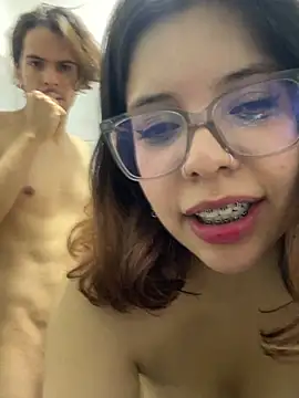 ScaraAndTomy webcam