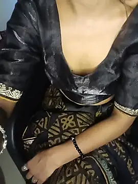 Riya____1 live cam on StripChat