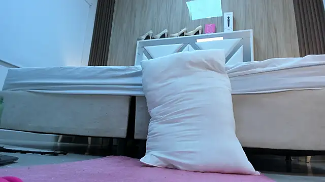 VanessaHard_as webcam