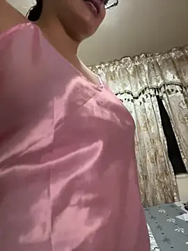 tayler_kim - Tayler_Kim's free webcam - UK Sex Cams