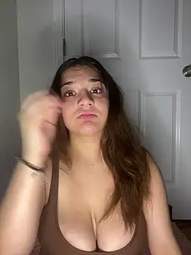 treasurebabii webcam