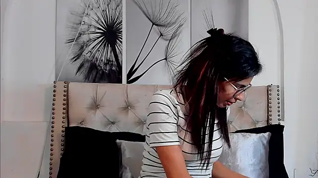 Emily_Lopera webcam