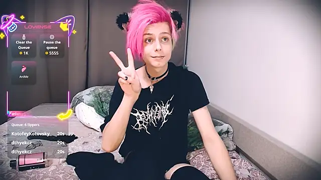 Littlepinkcat webcam