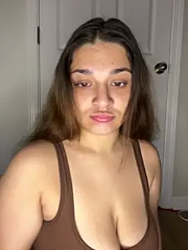 treasurebabii webcam