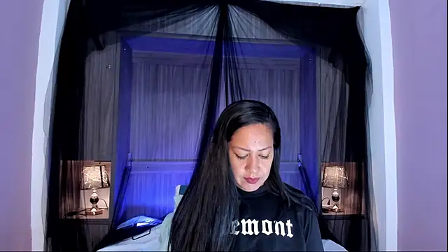 AllieBennet webcam