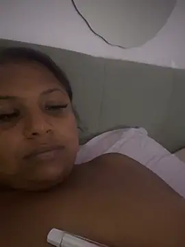 LittleMissGrippy webcam