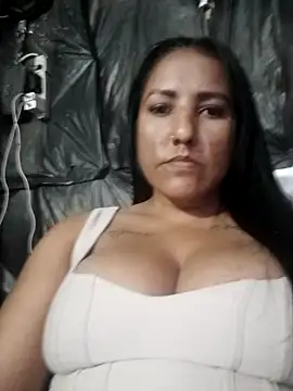 Emma_47 webcam