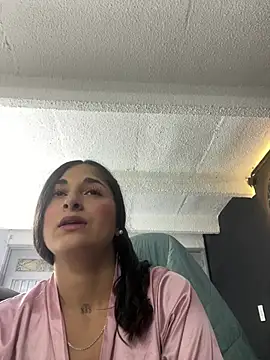 Francesca_Skuirt webcam