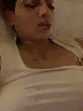 ZajiraShane webcam
