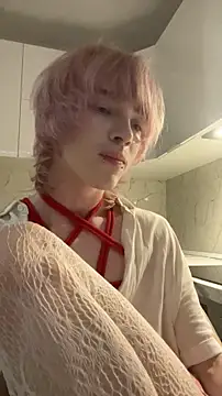 ixistudiomember (M twink) - Slap ass x5