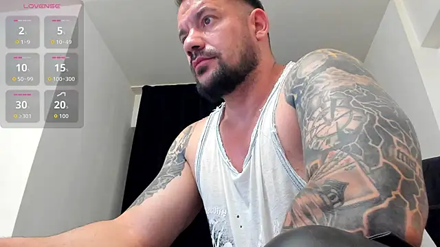musclemonster31 webcam