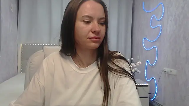 karacriegs - KaraCriegs's free webcam - UK Sex Cams