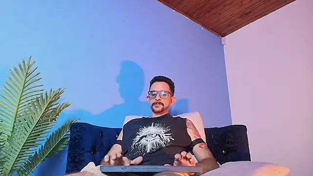 pigbananax webcam