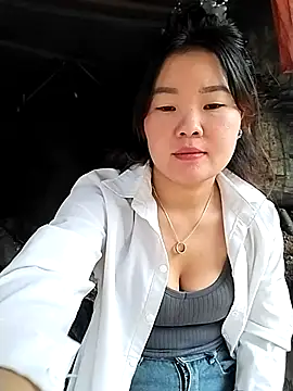 lylylove live cam