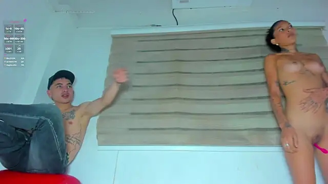 enjoy_hotparty live cam