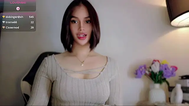 Anna_HollyDoll webcam
