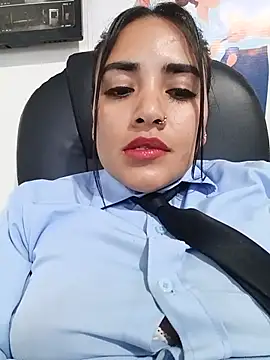 MAYE__13 live webcam show