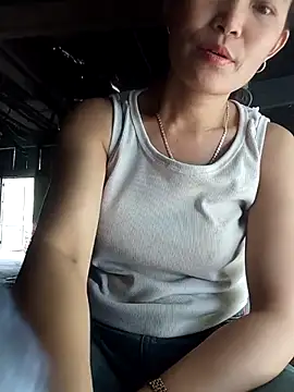 Heryy_xx webcam